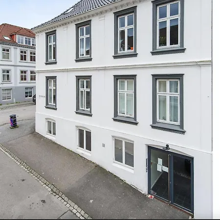 Moderne Midt I Hjertet Av Sentrum Διαμέρισμα Μπέργκεν